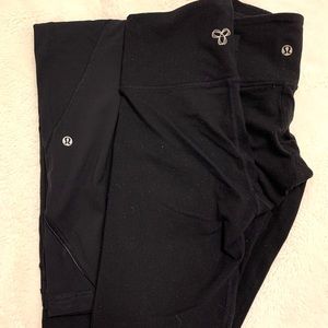 Lot of Lululemon and Aritzia black leggings - small